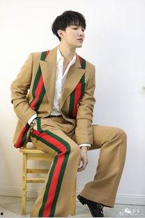 娱乐圈恋情爆料p图,P图揭秘明星甜蜜瞬间